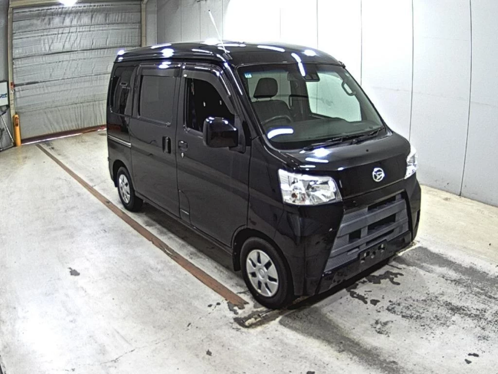 Daihatsu Hijet Cargo S321V 2018